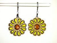 Daisy Earrings - Yellow